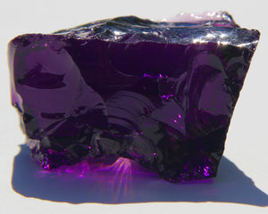 Amethyst Andara.  This Andara opens the Heart, front side of the portal, then links it to the temporal lobes and the occipital entrance at the back of the head. It then connects with the frontal lobes and the physical eyes and then resume its work by connecting with the thyroid - throat chakra.  This is circuit that must be completed if one wants to receive knowledge and wisdom and share it with Love.