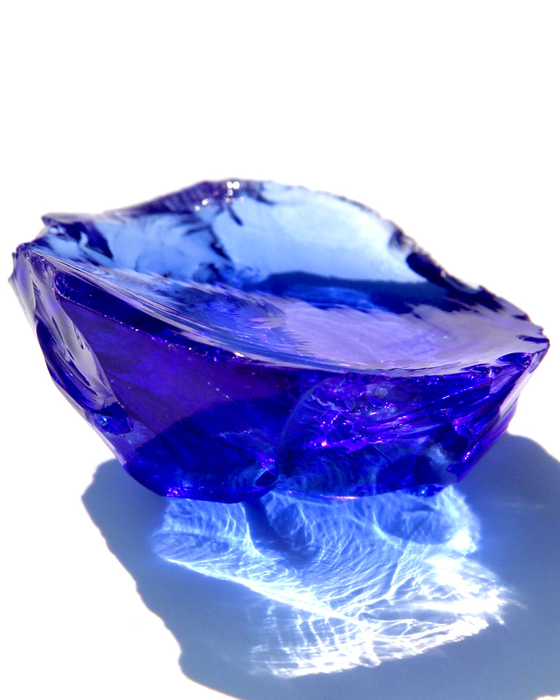 Tanzanite Andara, lady Nellie, is a color healing Andara.  It is the ideal Andara for channelers, those wanting to understand the transmissions.  It would help those speaking "the Light language" to transition and decode it, until they embody their Soul and then can use this Andara to enhance communication and bring new way of Being.